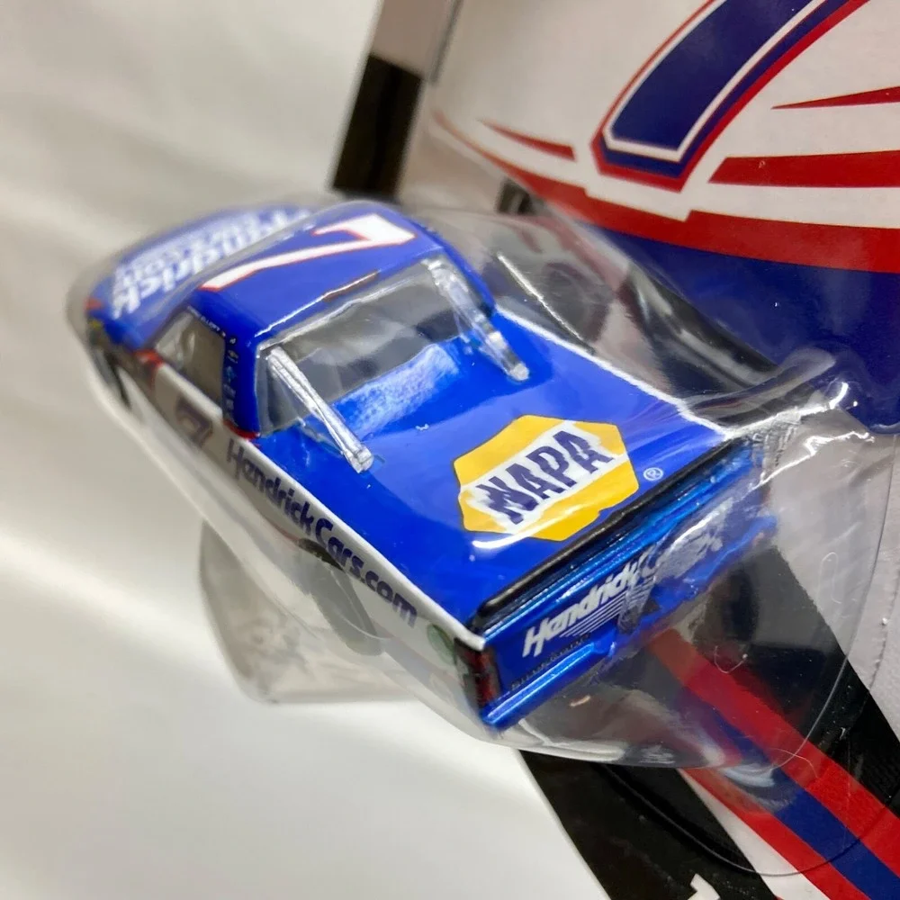 Nascar Authentics Hendrickcars.com #7 Chase Elliott‎ SKU-26942 Wave 02 NIP 2023